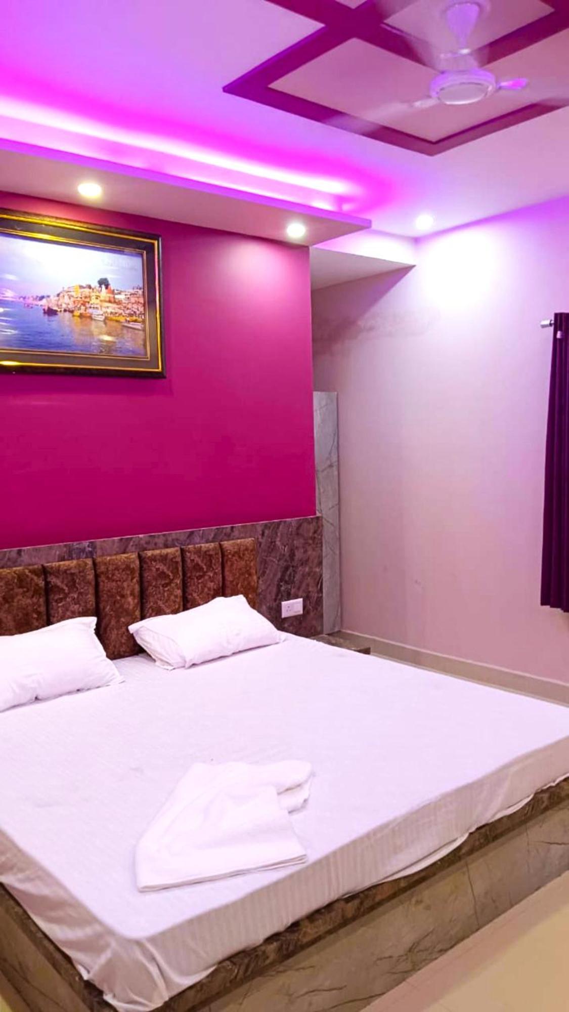 Hotel Kashi Inn Raj Ghat Βαρανάσι Εξωτερικό φωτογραφία
